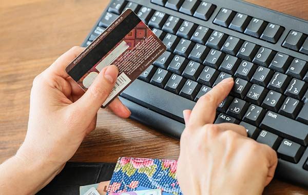 Вывод средств